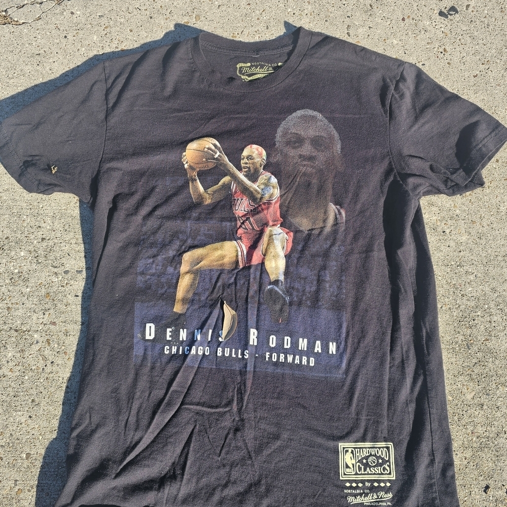 Mitchell & Ness Dennis Rodman Shirt
Men's Medium Black Chicago Bulls #91 NBA